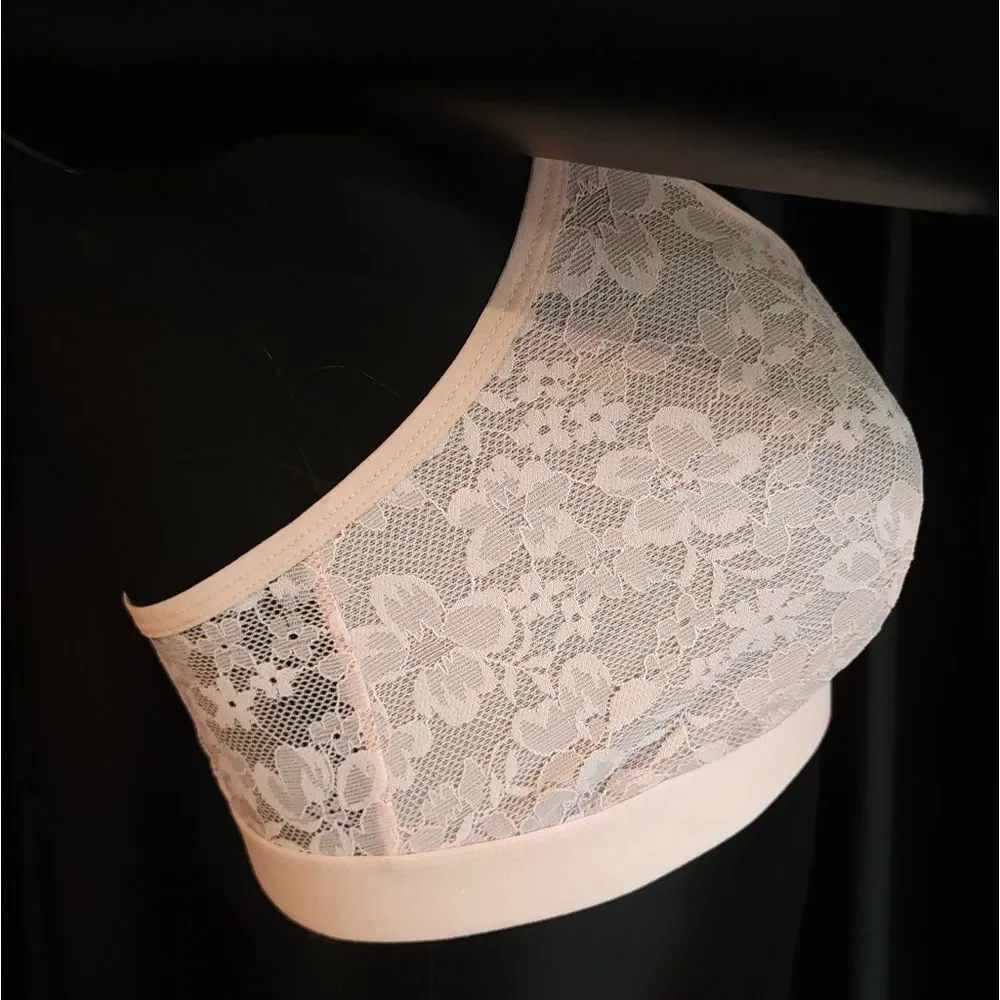 NWT Auden Lightly Lined Scoop Neck Bralette